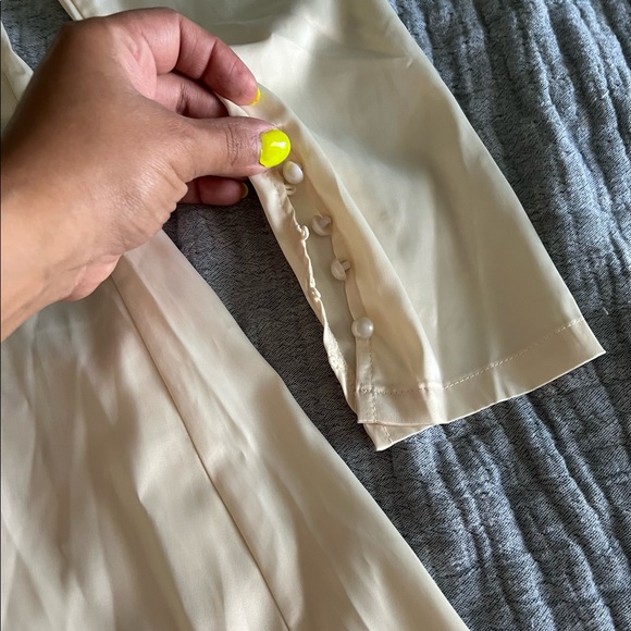 Dress - Picture 4 of 8